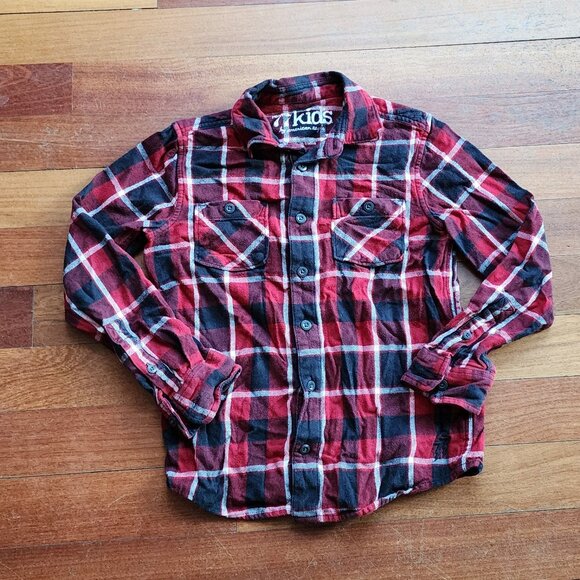 77kids By American Eagle Red/Black Plaid Flannel Button Down Shirt Size Medium - Picture 1 of 11